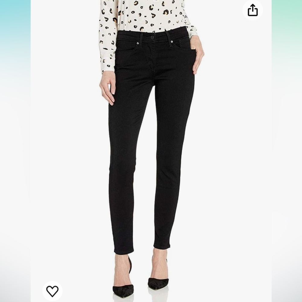 Signature by Levi Strauss & Co. Gold Women's Modern Skinny Jeans in Black Size 6